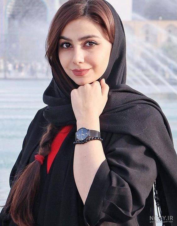 سارا نیکزاد